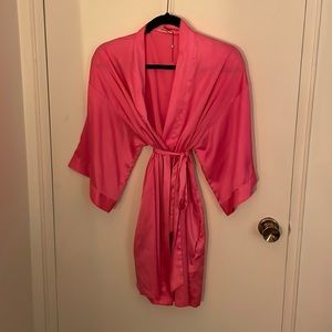 S/M Victoria secret silk robe